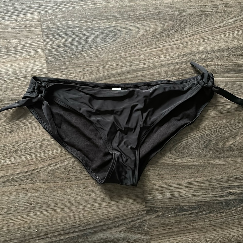 No Boundaries bikini Swim bottom XL